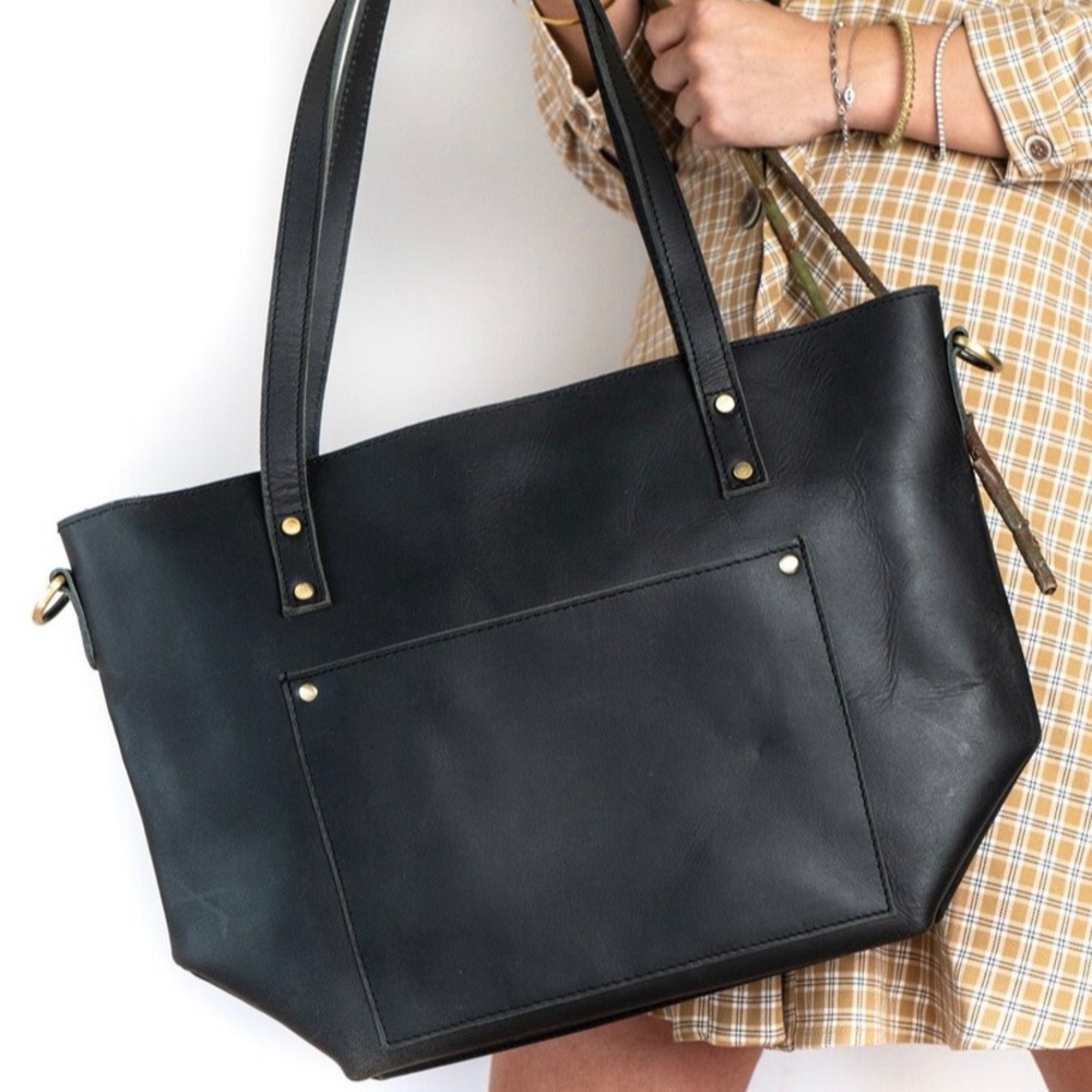 Leather Tote never used.